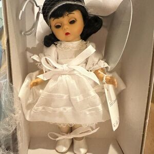 NWT Madame Alexander First Communion Doll